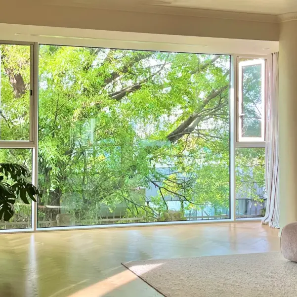 அலுமினியம் அலாய் தரையிலிருந்து உச்சவரம்பு வரையிலான ஜன்னல்கள்